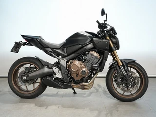 Honda CB650RA (bj 2024)