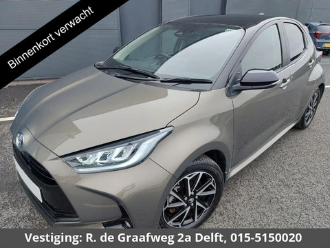 Toyota Yaris 1.5 Hybrid Dynamic Bi-Tone | Apple Carplay & AndroidAUTO | Lichtmetalen velgen | Privac