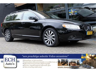 Volvo V70 T4 180 pk Limited Edition, Leer, Schuifdak, Bluetooth, Trekhaak