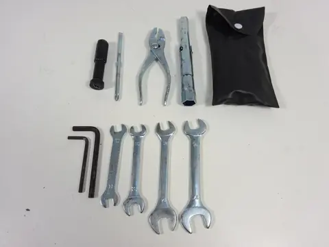 GEREEDSCHAPSET Yamaha FJR 1300 2013 - 2015
