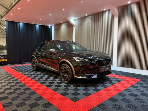 CUPRA Formentor 1.4 e-Hybrid VZ Copper Edition Pano Buttons On steering Cam Led Leder Memory Full op