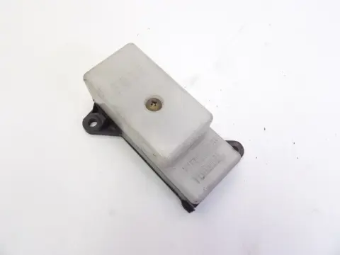 ZEKERINGKAST Suzuki GSX 750 1984 - 1986