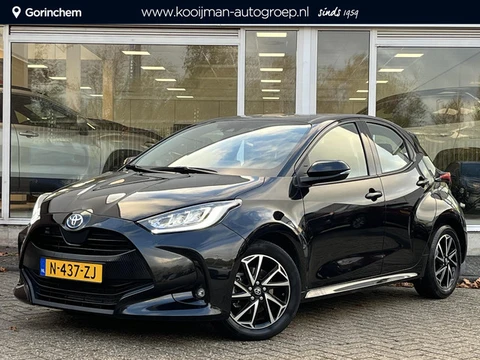 Toyota Yaris 1.5 Hybrid TeamNL / lage kilometerstand! / sportieve uitvoering