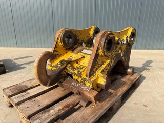 Verachtert CW45S - 325D / 329D / 329E / 329F / 330F