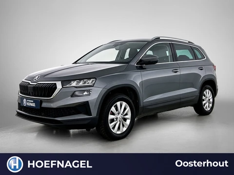 Skoda Karoq 1.5 TSI ACT Ambition Automaat | Adaptive Cruise | Navigatie | Camera | Lane Assist | Par