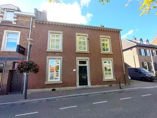 Woning aan de Raadhuisstraat te Beek