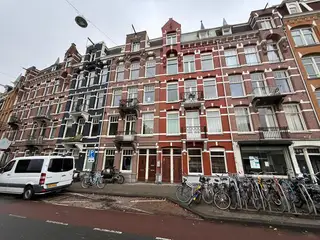 Woning aan de Nassaukade te Amsterdam