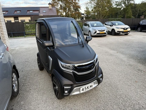 killerbee Scootmobiel E-Car Electrisch automaat/camera