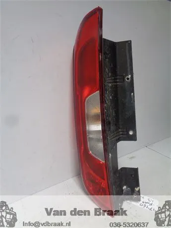 Fiat Doblo 2015-2022 Achterlicht links