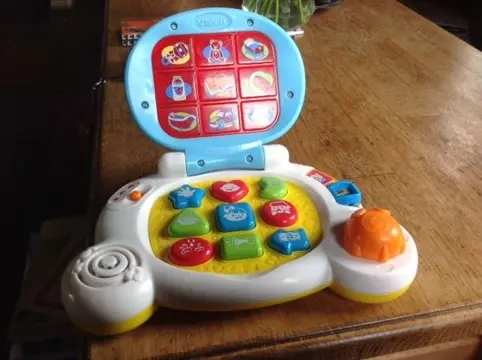 VTech Baby's Laptop - auditieve stimulatie