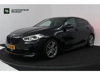 BMW 1-serie 118i Executive Edition (CAMERA, SFEERVERLICHTING, NAVIGATIE CARPLAY, DIGITALE COCKPIT)