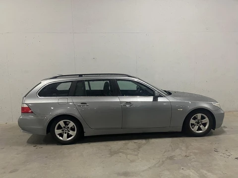 BMW 5-serie Touring 525i Leer Pano Navi Head up