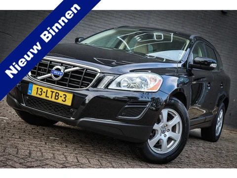 Volvo XC60 2.0T Kinetic Trekhaak/Leder/Navi (bj 2010)