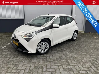 Toyota Aygo 1.0 VVT-i x-play Automaat, garantie tm 2030 en/of max 200.000 Km *