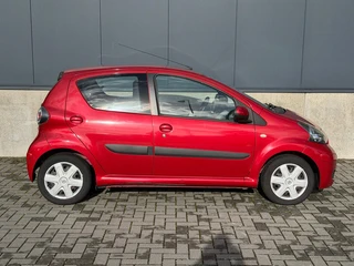 Toyota Aygo 1.0-12V Comfort Navigator Automaat Airco Navigatie 5 DRS APK nieuw