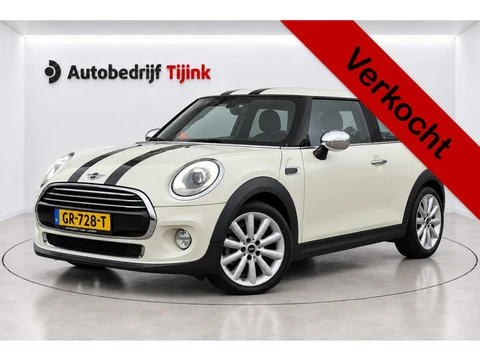 MINI Mini 1.5 Cooper Business | Automaat | LED | Airco | Cruise | Navi | PDC | LMV |