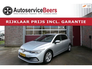 Volkswagen Golf 1.5 eTSI, Camera, Ambiant verlichting Carplay, Stoel en Stuurverw., Adaptive cruise,