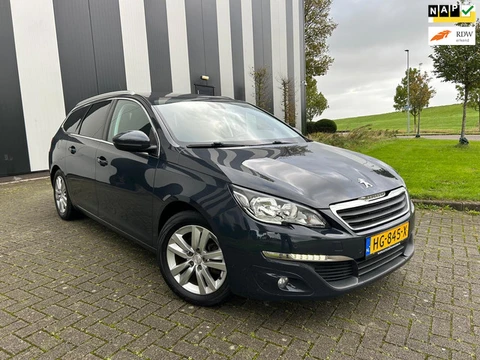 Peugeot 308 SW 1.2 PureTech Blue Lease Executive 2e Eigenaar-Clima-Cruise-Pano-Trekhaak