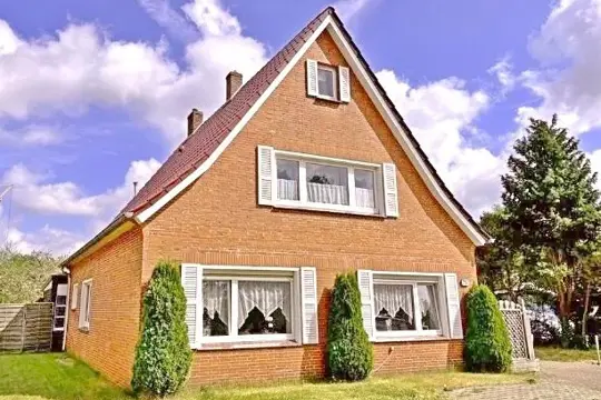 Vrijstaand woonhuis, dubb. bewoning, bewonen en verhuren