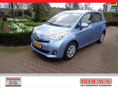 Toyota Verso-S 1.3 VVT-i Aspiration AUTOMAAT , rijklaarprijs bij Toyota specialist !