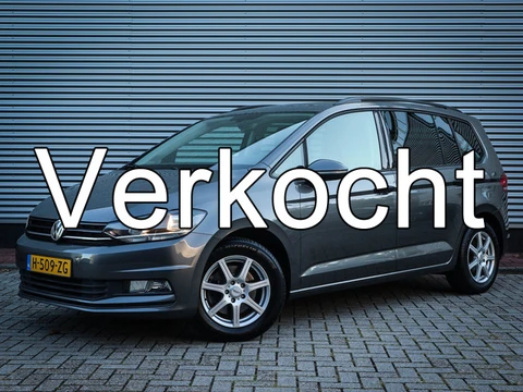 Volkswagen Touran 1.6 TDI SCR Connected Series 7p Clima | Cruise | Navi | Panoramadak | Trekhaak | P