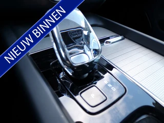 Volvo V60 2.0 T6 Recharge AWD R-Design (bj 2021, automaat)