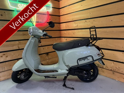 AGM Bromscooter VX50 Injectie (bj 2022, automaat)