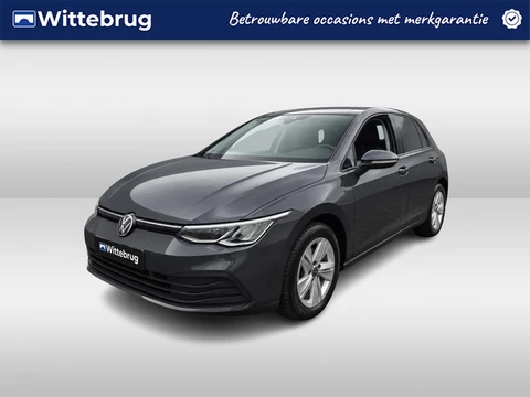 Volkswagen Golf 1.0 eTSI Life Trekhaak / App-Connect / Stoelverwarming / Park Distance Control