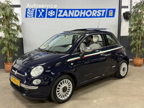 Fiat 500 1.2 Lounge // Panodak // LM velgen // Airco