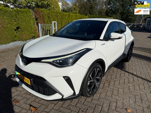 Toyota C-HR 1.8 Hybrid AUT. 5DRS First Edition ECC NAVI CAMERA JBL-SOUND APPLE CARPLAY LED NAP
