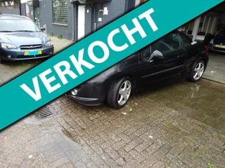 Peugeot 207 CC MET APK TOT 15-07-2027 (DAK GAAT NIET OPEN!)