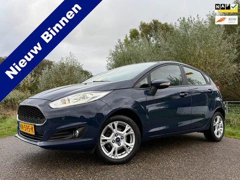Ford Fiesta 1.0 Style Ultimate | Navi | Airco | BT/USB/12V | 15" Velgen | PDC | Cruise | LED | Goed 