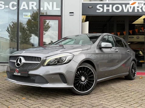 Mercedes-Benz A-klasse 180 AMG*Cruise*PDC*Stoelverwarming!