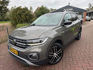 VOLKSWAGEN T-CROSS  1.5 TSI 150 PK Style business *Trekhaak* Carplay* Camera* ACC*BTW