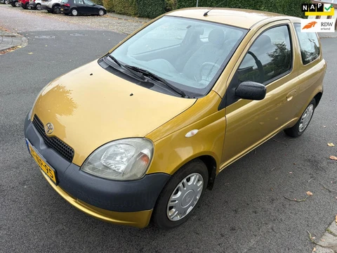 Toyota Yaris 1.0-16V VVT-i Terra