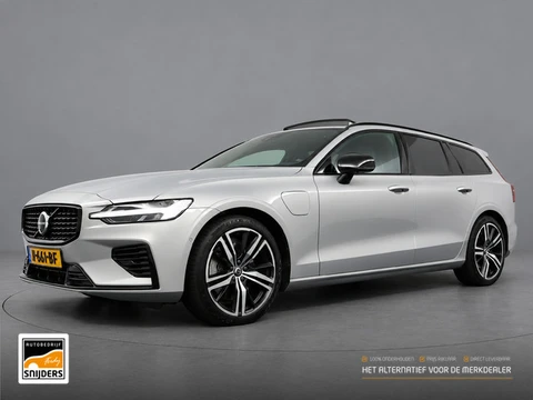 Volvo V60 2.0 T6 Plug-in hybrid AWD Plus Dark, Orig.NL | Pano | DAB+ | Leer | 360 Camera | LED Plus 