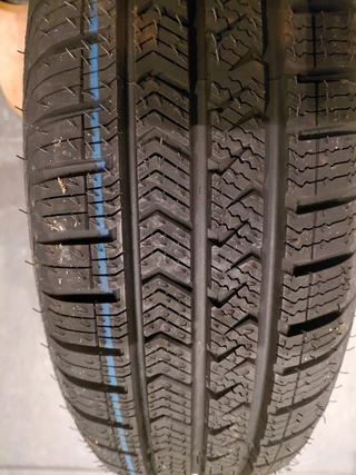 Vredestein all season 155/65/r14