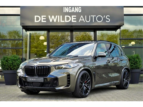 BMW X5 xDrive50e M-sport Manhattan Pano 4-wielsturing SoftClose Trekhaak Harman/Kardon