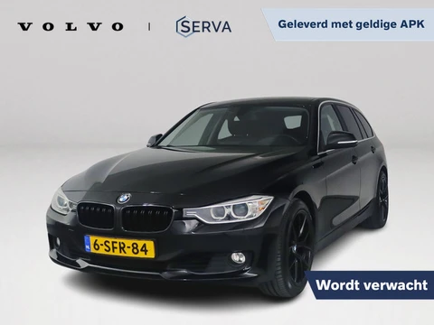 BMW 3 Serie Touring 320i Executive | Park assist | Stoelverwarming | Xenon