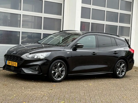 FORD FOCUS 1.0 Ecoboost 125PK ST-Line AUT. Navi Camera Stoelverw Keurige auto!