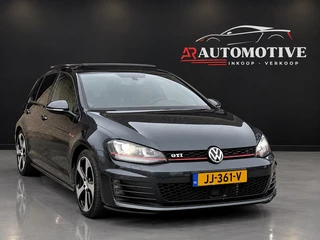Volkswagen Golf 2.0 TSI GTI / Panoramadak / Keyless Go / Camera