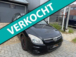 Hyundai I30 1.4i Dyna Airco Elek Ramen LAGE KM!!