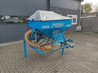 Mistral Fronttank / Zaadtank