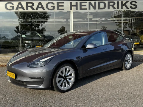 Tesla Model 3 Long Range AWD 75 kWh | SOH: 90,4% | Full Self-Driving Capability Pack | V+A stoel & s