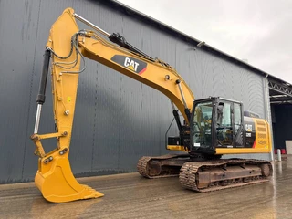 Cat 320E L (bj 2013)