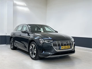 Audi E-tron E-tron 50 Launch edition plus 71 kWh| Nieuwe elektromotor| SOH 89.5% |Pano| Apple Carpla