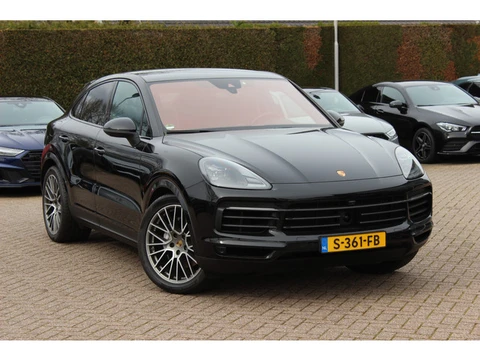 Porsche Cayenne Coupé 3.0 E-Hybrid Platinum Edition / SoH 90,9% / Panoramadak / 360Camera / Luchtver