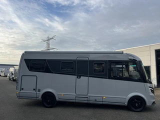 Niesmann+Bischoff ISMOVE 6.9E 180pk Aut met UNIEK met Volledige 4C Luchtvering Geen Hefbed