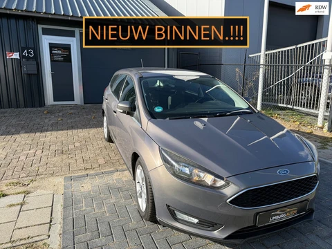 Ford Focus 1.0 Titanium Edition Airco Cruisecontrol Stoelverwarming