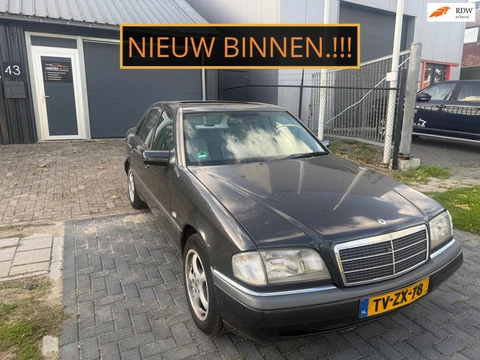 Mercedes-Benz C-klasse 180 Sedan Elek ramen Schuifdak Trekhaak